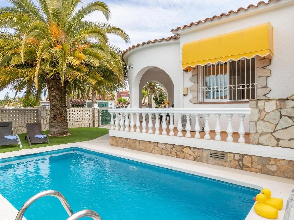 Holiday Home Green House By Interhome location